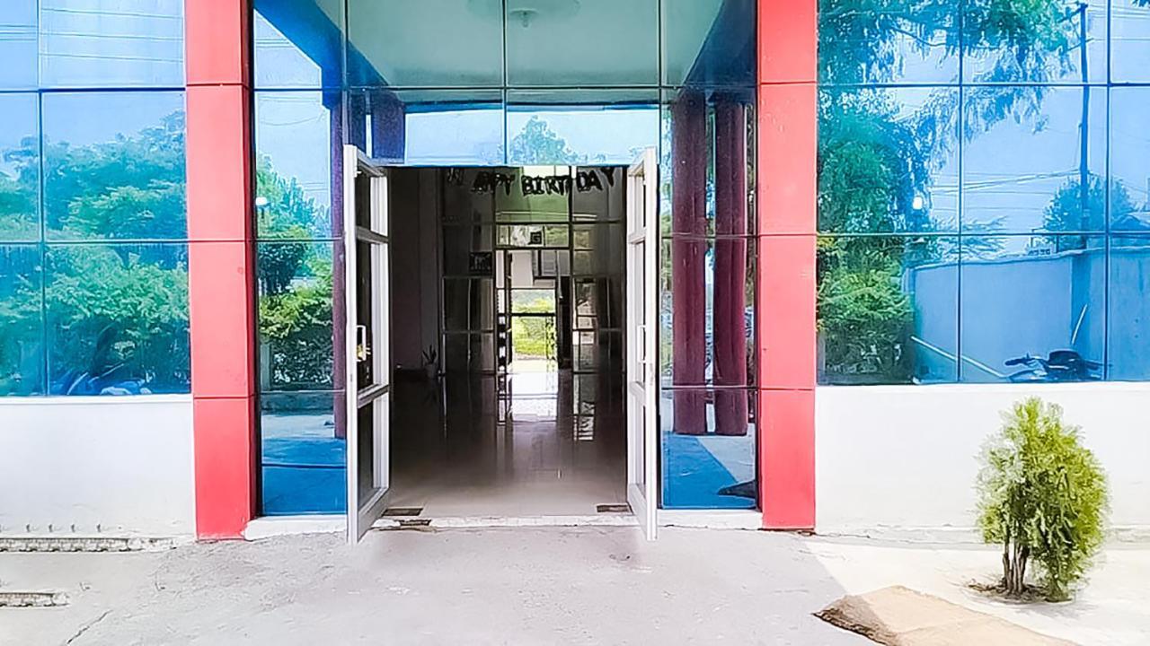 Roomshala 110 Hotel Mulaqaat - Shiv Nadar University Dadri Ngoại thất bức ảnh